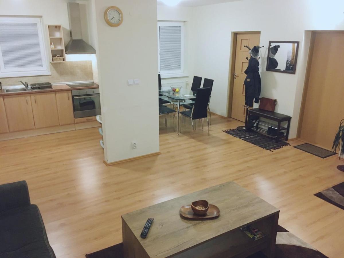 Mountain Village Apartment Pinewood *** Vyšné Ružbachy Dış mekan fotoğraf